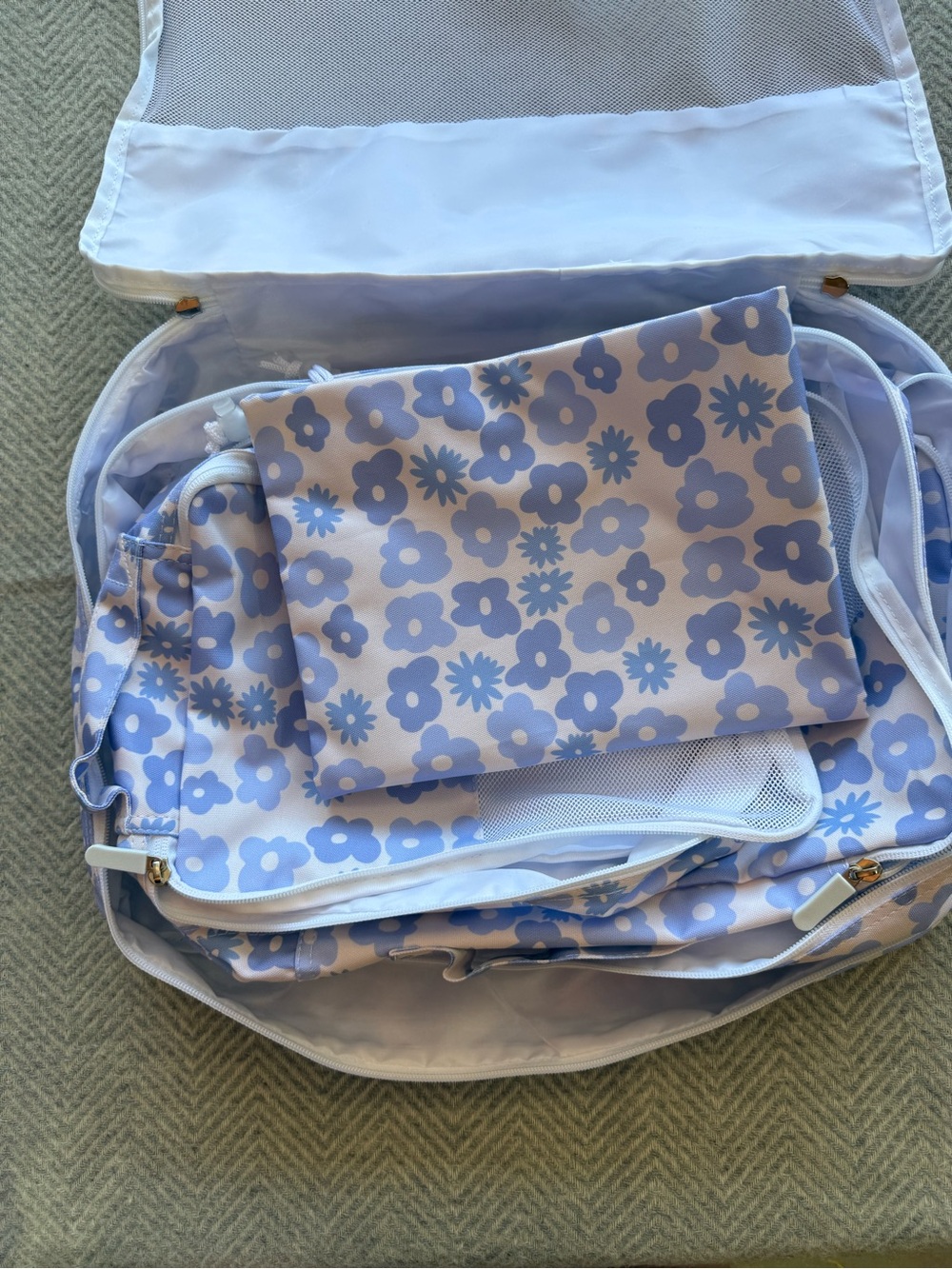 Brixley “Delilah” packing cube set - Picture 2 of 6